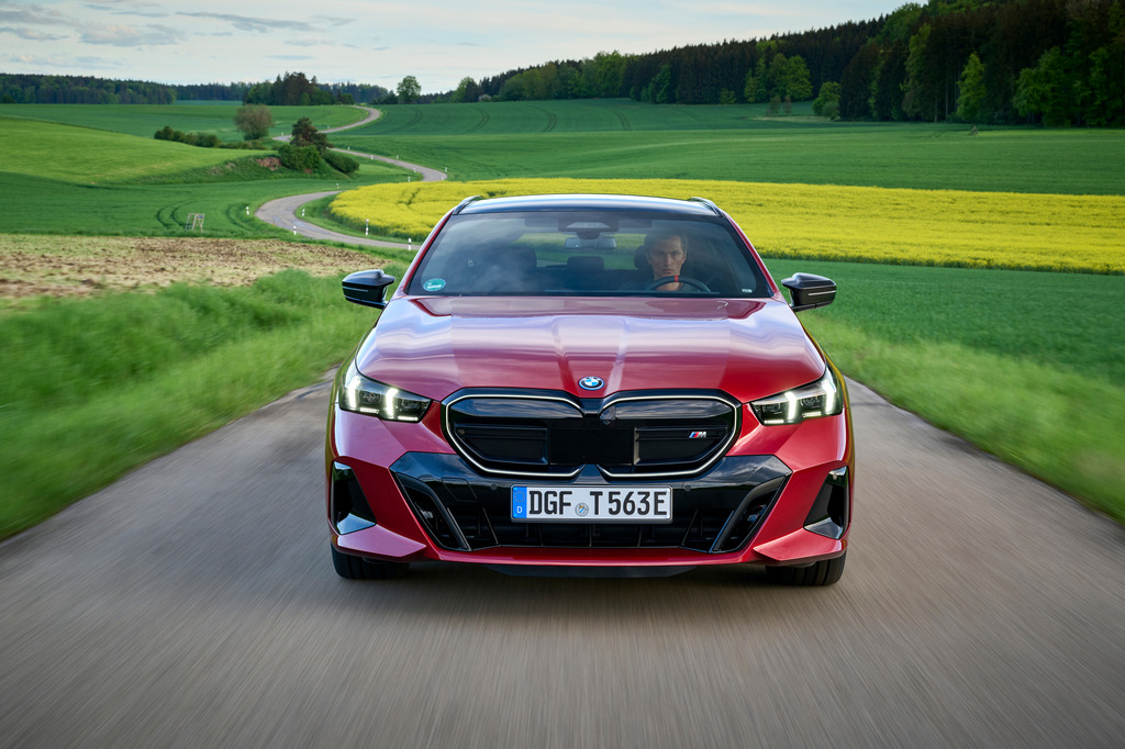 BMW i5 M60 Touring